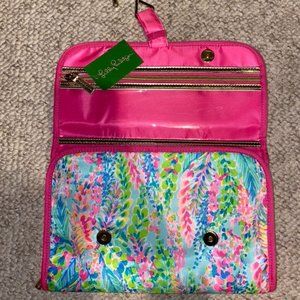 NWT Lilly Pulitzer Hanging Makeup Bag